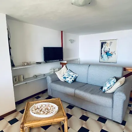 Lido Apartment *